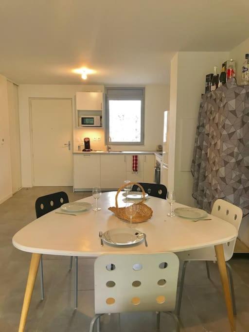 Appartement Bide Ona - Centre - Terrasse - Parking à Bayonne Extérieur photo